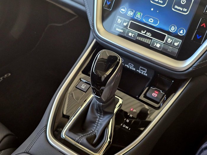2025 Subaru Outback AWD Touring XT