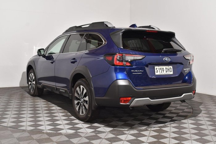 2025 Subaru Outback AWD Touring XT