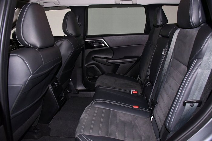 2023 Mitsubishi Outlander Aspire