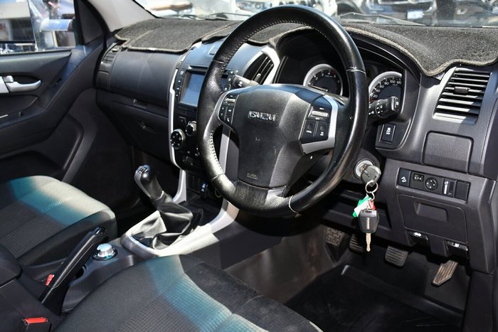 2018 Isuzu D-MAX LS-M