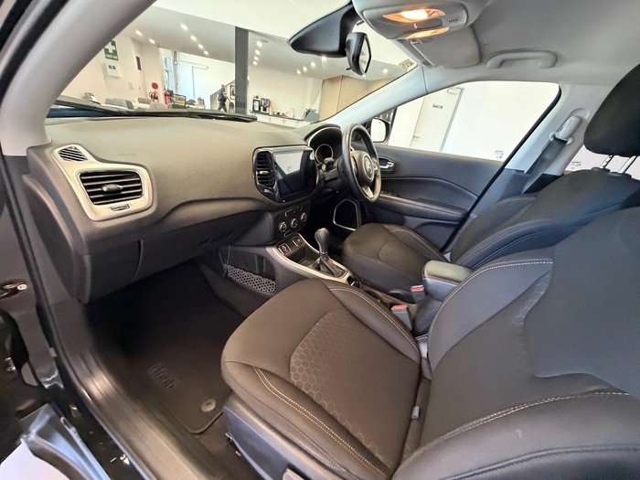 2018 Jeep Compass Longitude