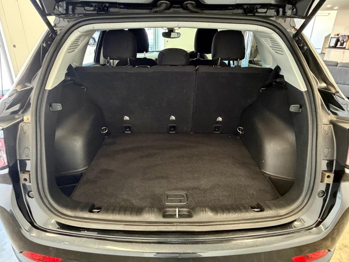 2018 Jeep Compass Longitude