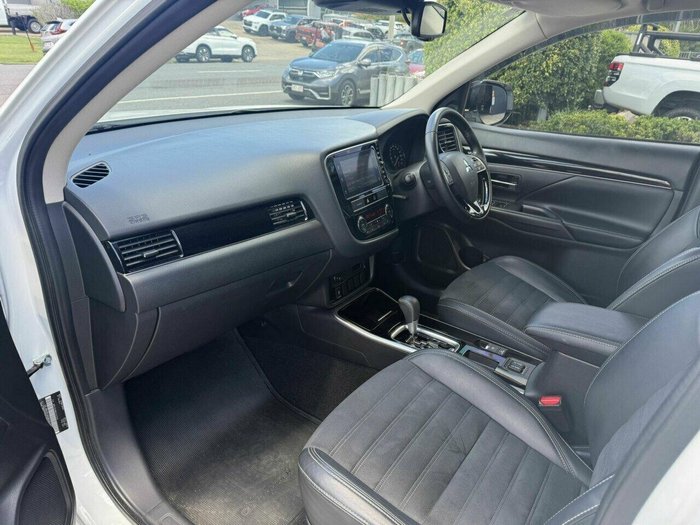 2019 Mitsubishi Outlander LS