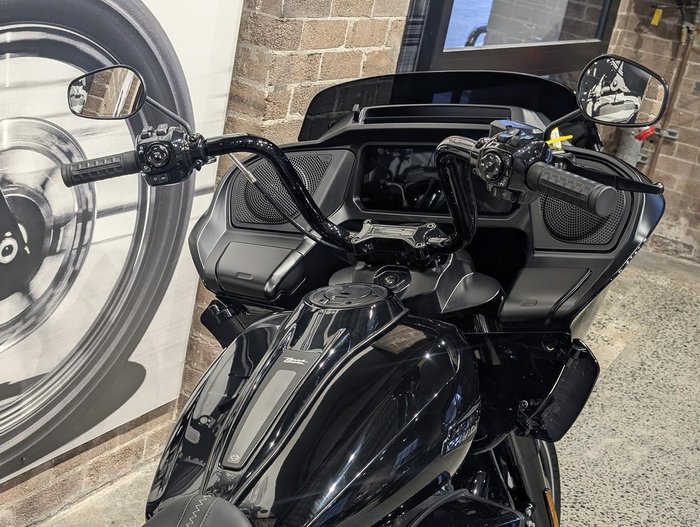 2024 Harley-Davidson Road Glide 117 (FLTRX) Touring Black