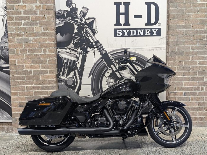 2024 Harley-Davidson Road Glide 117 (FLTRX) Touring Black
