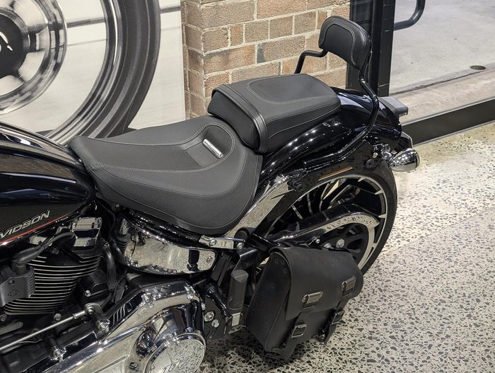 2023 Harley-Davidson Breakout 117 (FXBR) Softail Black