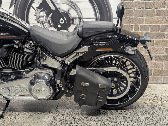2023 Harley-Davidson Breakout 117 (FXBR) Softail Black