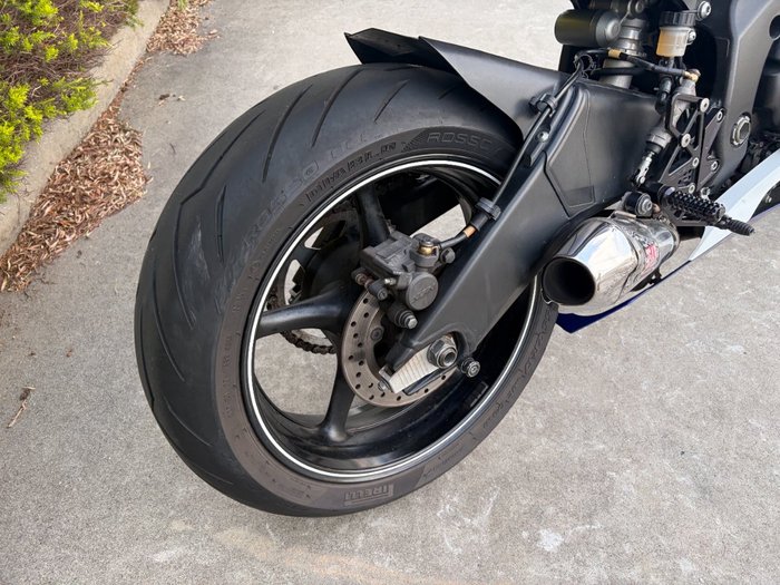 2011 Yamaha YZF-R6 Blue / White