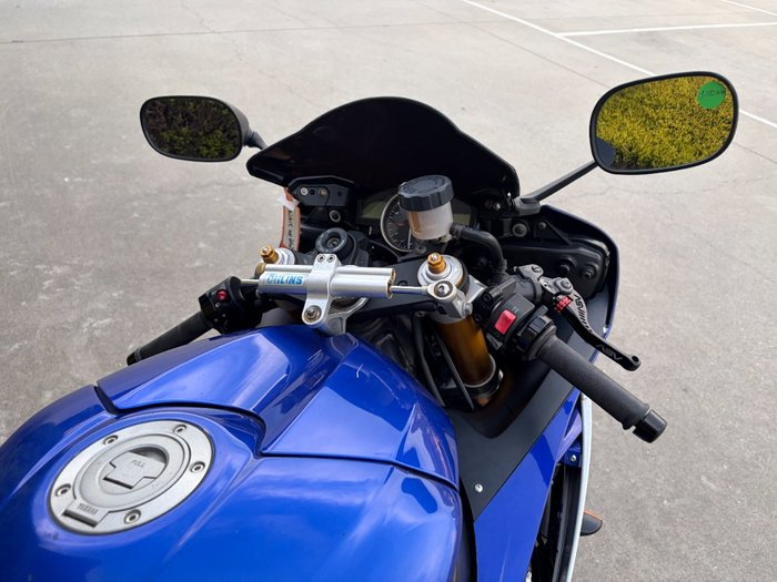 2011 Yamaha YZF-R6 Blue / White