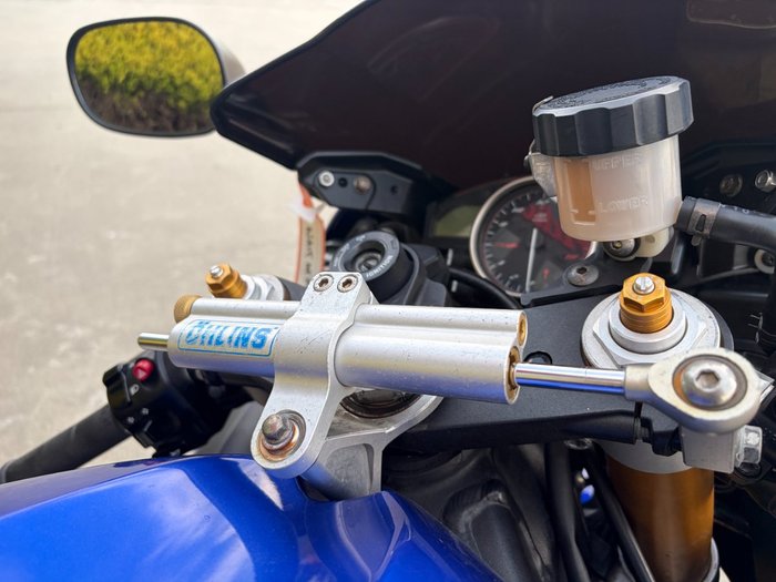 2011 Yamaha YZF-R6 Blue / White