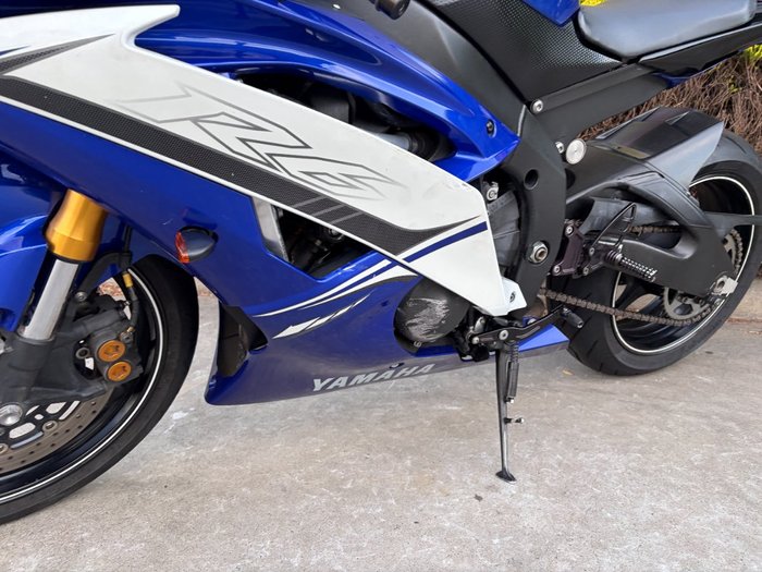 2011 Yamaha YZF-R6 Blue / White