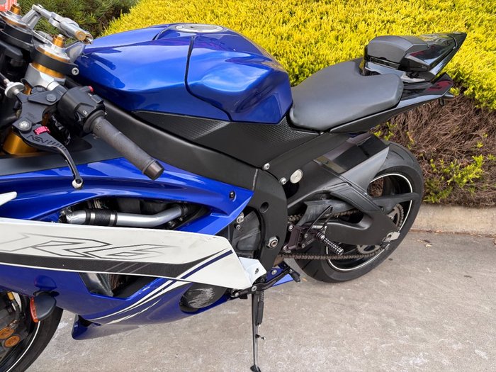 2011 Yamaha YZF-R6 Blue / White