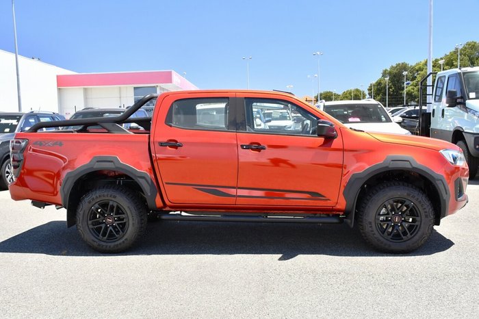 2025 Isuzu D-MAX BLADE