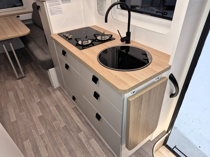 2026 Sunliner Switch S441