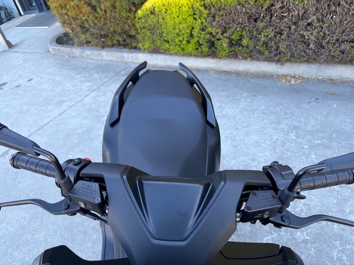 2025 CFMOTO 2025 Cf Moto 150CC 150 SC Scooter Gem Black