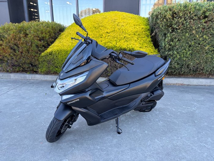 2025 CFMOTO 2025 Cf Moto 150CC 150 SC Scooter Gem Black