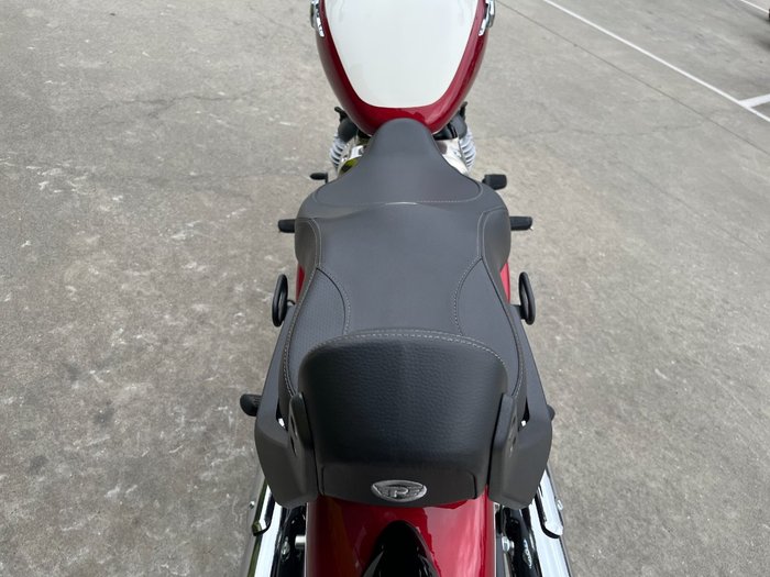 2024 Royal Enfield SUPER METEOR 650 Red