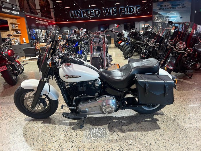 2019 Harley-Davidson Slim 107 (FLSL) Softail