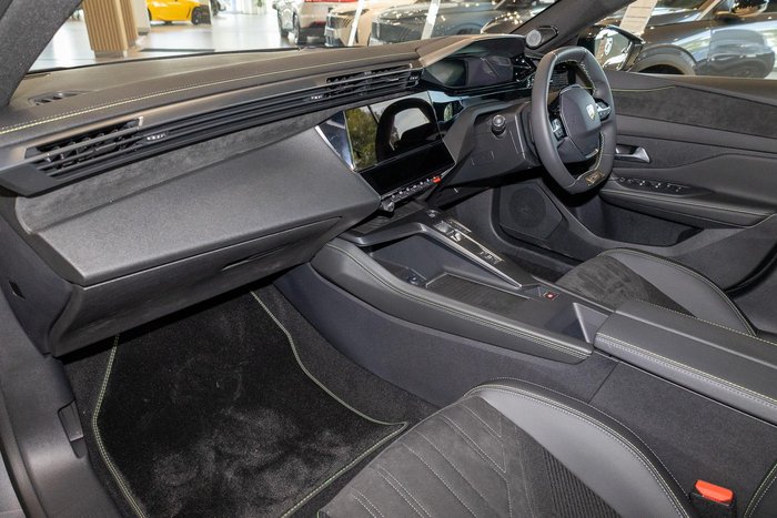 2025 Peugeot 308 GT Hybrid