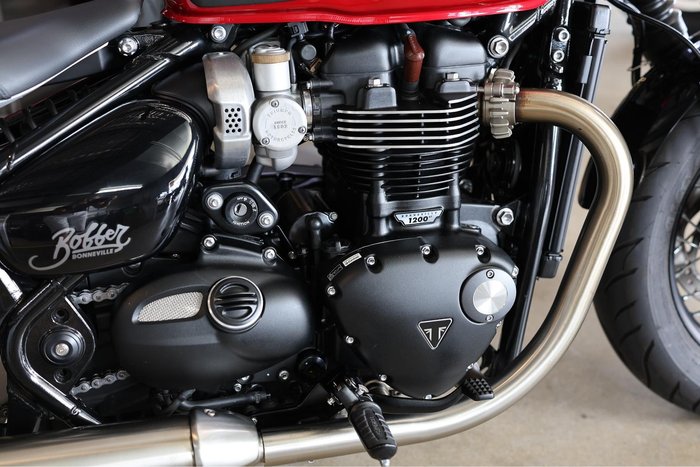 2022 Triumph Bonneville Bobber Bobber Red