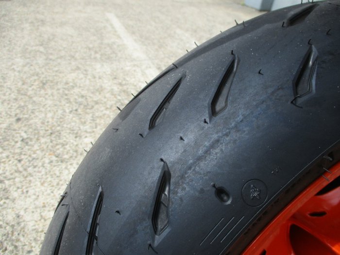 2023 Ktm 890 SMT ORANGE