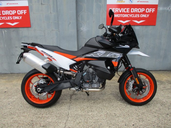 2023 Ktm 890 SMT ORANGE