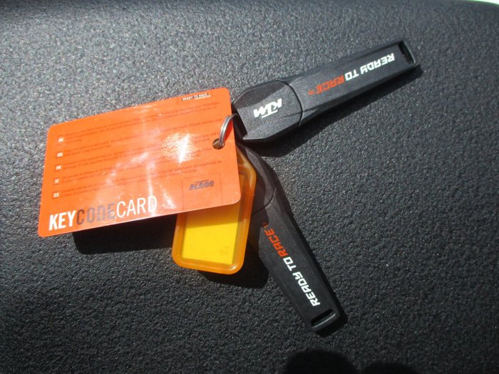 2023 Ktm 890 SMT ORANGE