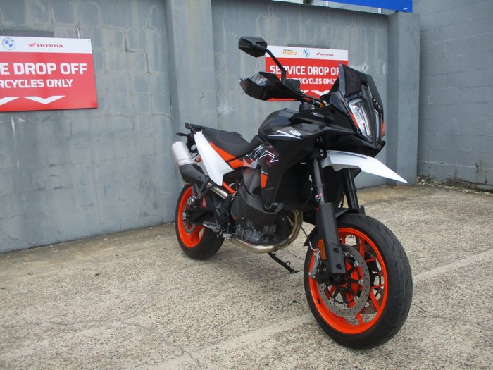 2023 Ktm 890 SMT ORANGE