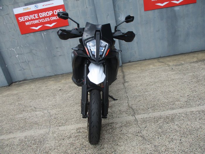 2023 Ktm 890 SMT ORANGE