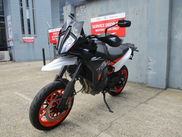 2023 Ktm 890 SMT ORANGE