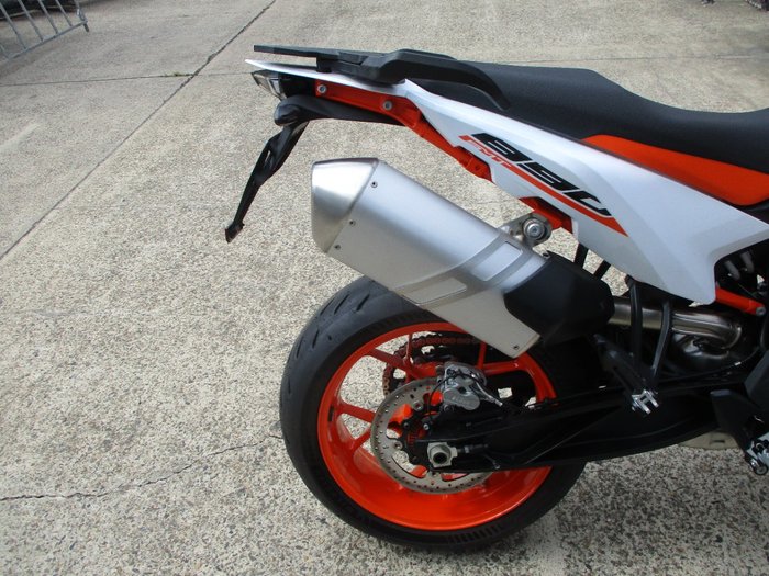 2023 Ktm 890 SMT ORANGE