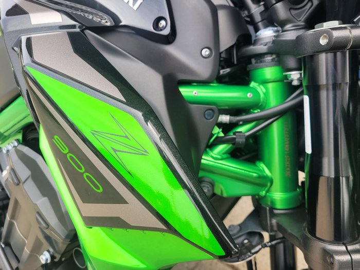 2021 Kawasaki Z900 (ZR900) GREEN