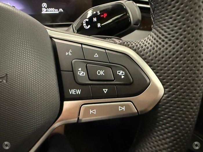 2025 Volkswagen Tiguan 150TSI R-Line