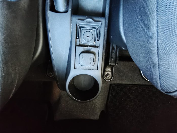 2010 Mazda 2 Maxx DE Series 1 MY10 BLUE