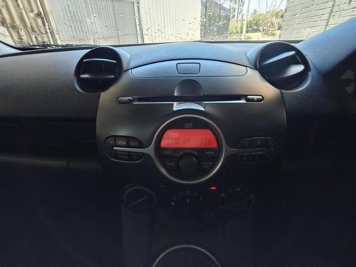 2010 Mazda 2 Maxx DE Series 1 MY10 BLUE