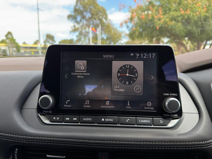 2025 Nissan X-TRAIL ST