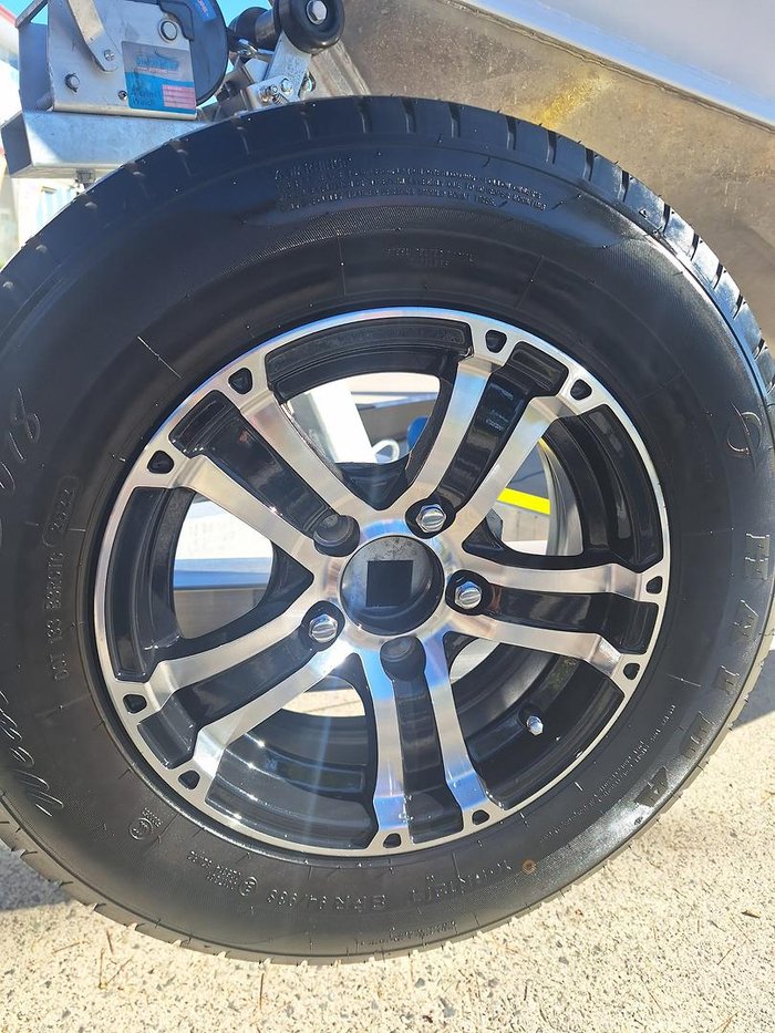 2023 QUINTREX 481 Fishabout Pro