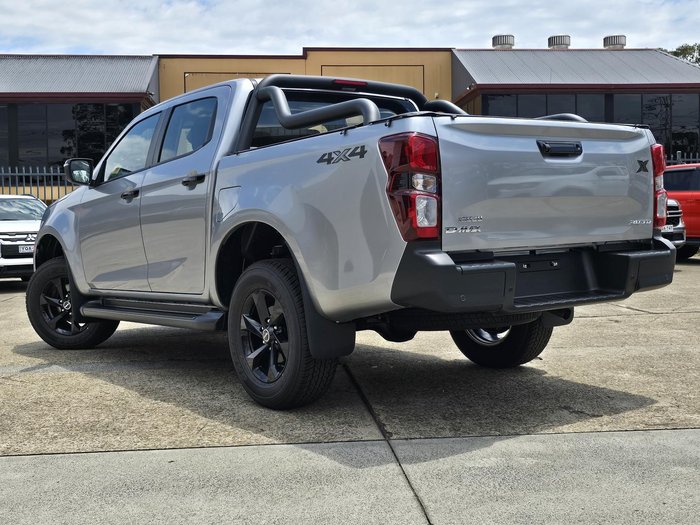 2025 Isuzu D-MAX X-RIDER