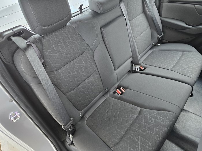 2025 Isuzu D-MAX X-RIDER