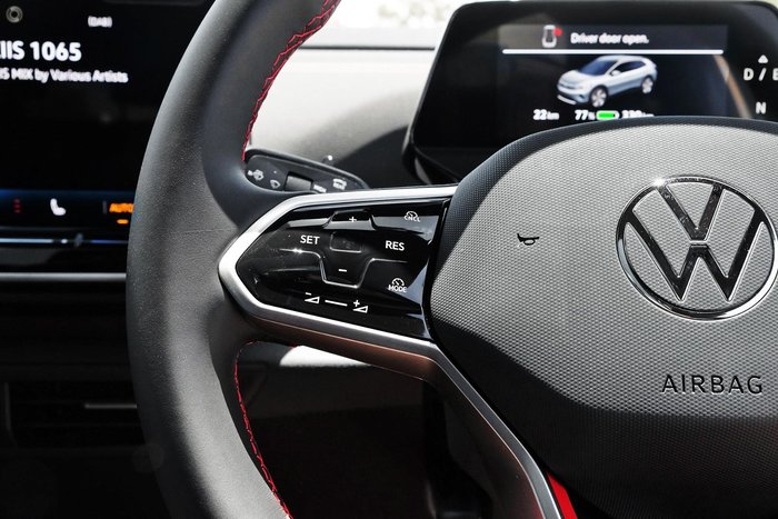 2025 Volkswagen ID.4 GTX