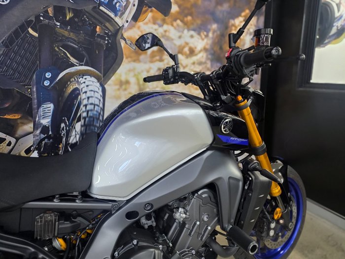 2023 Yamaha MT-09A SP (MT-09SP) SILVER