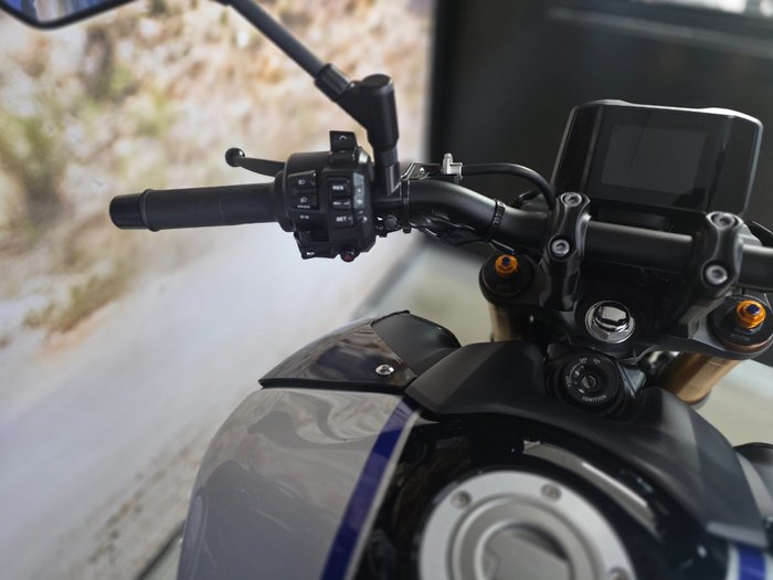 2023 Yamaha MT-09A SP (MT-09SP) SILVER