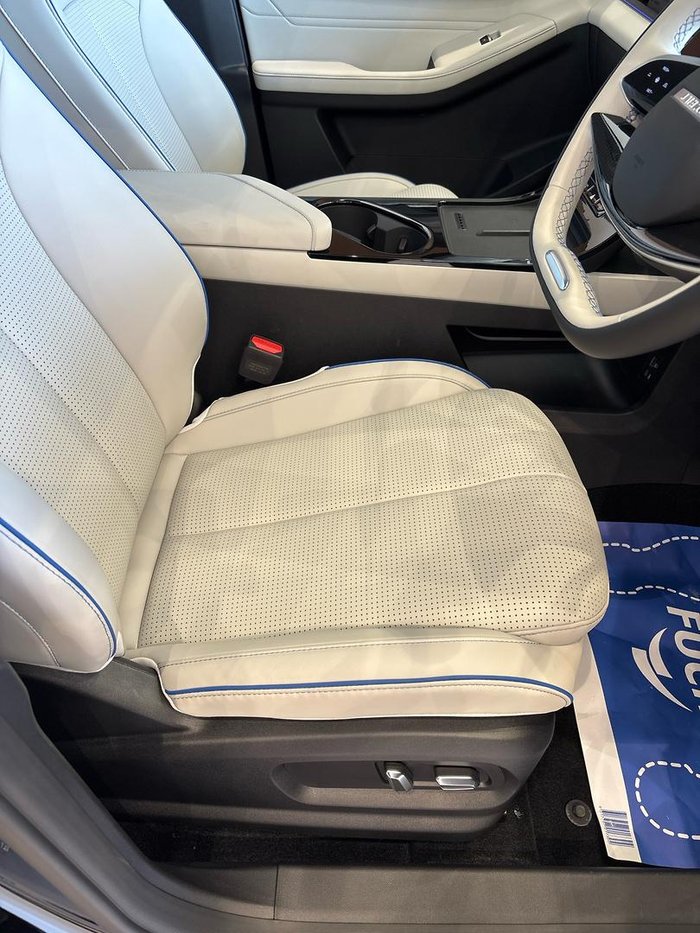 2026 Jaecoo J5 EV Summit