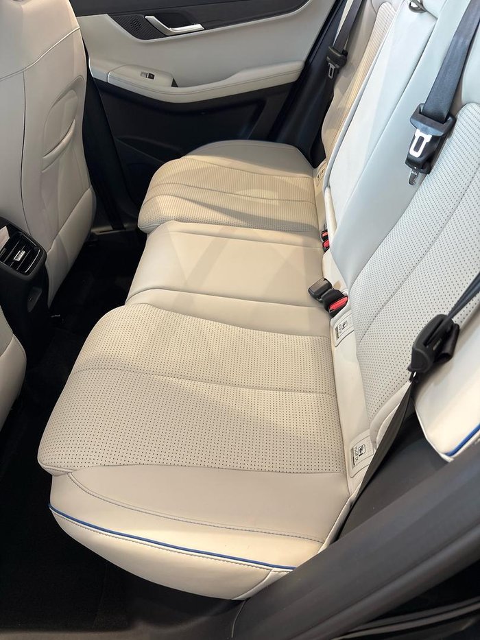 2026 Jaecoo J5 EV Summit