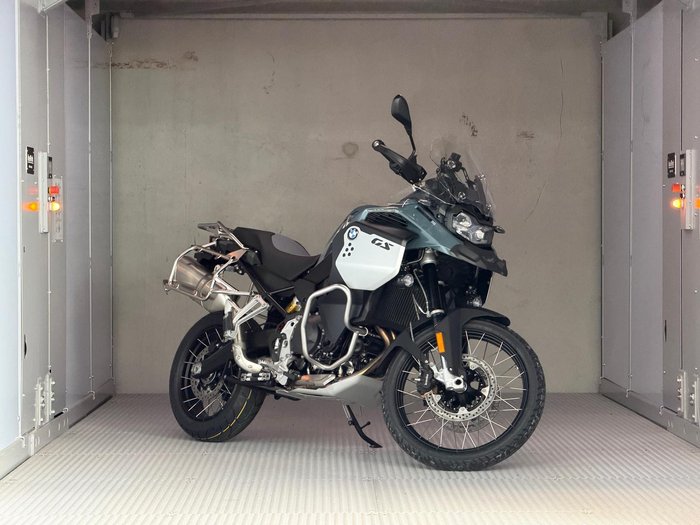 2025 BMW F 900 GS Adventure Ride Pro F 900 Green