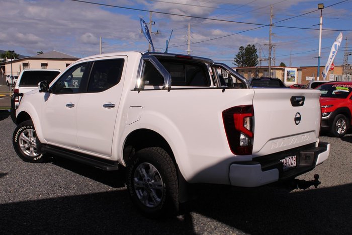 2022 Nissan Navara ST