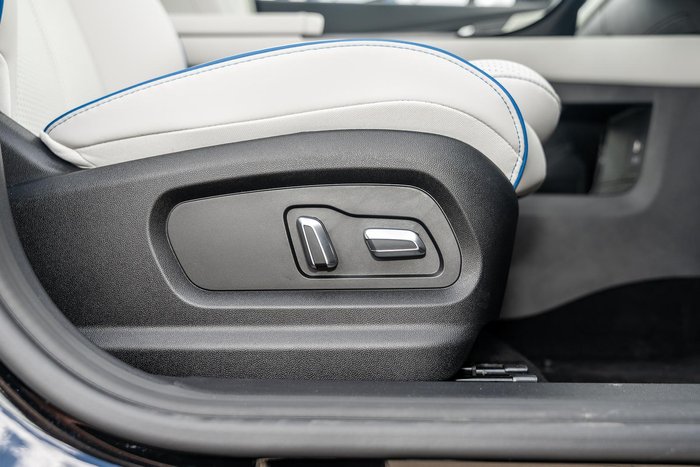 2025 Jaecoo J5 EV Summit