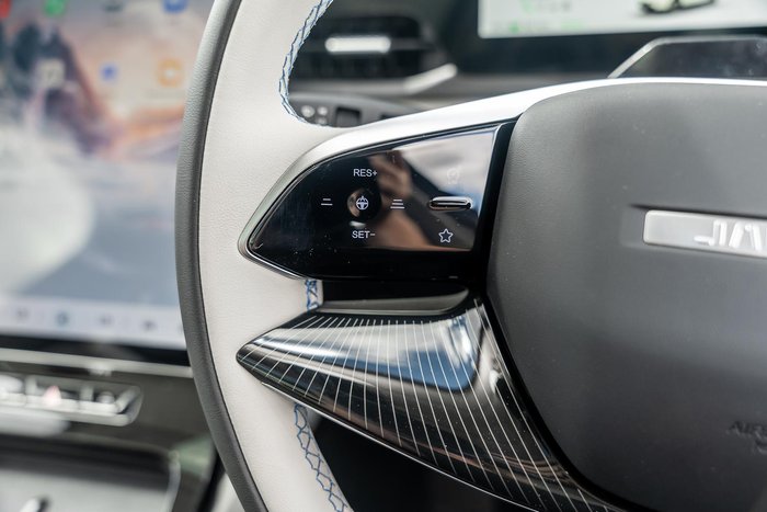 2025 Jaecoo J5 EV Summit