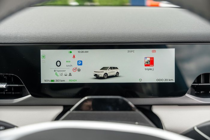 2025 Jaecoo J5 EV Summit