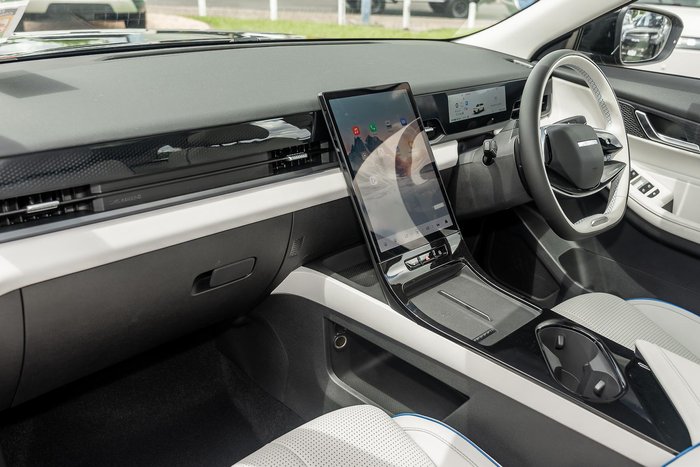 2025 Jaecoo J5 EV Summit